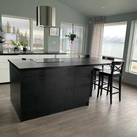 Moderne Ved Havet 3 Soverom Og 2 Bad