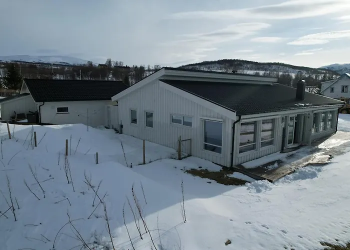 Villa Moderne Ved Havet 3 Soverom Og 2 Bad Tromsø