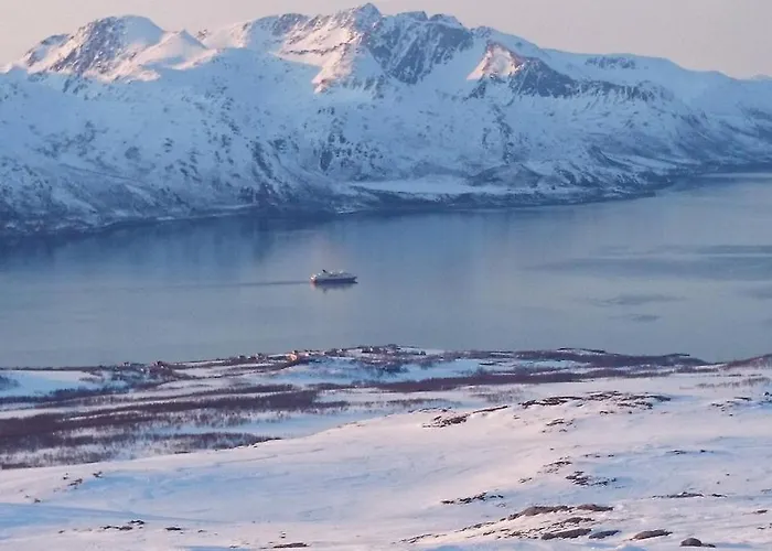 Moderne Ved Havet 3 Soverom Og 2 Bad Tromsø