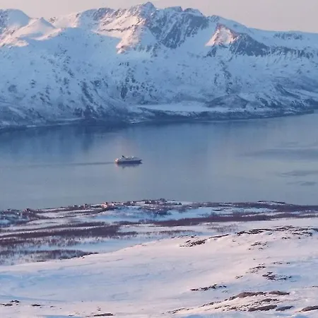 Moderne Ved Havet 3 Soverom Og 2 Bad Tromsø